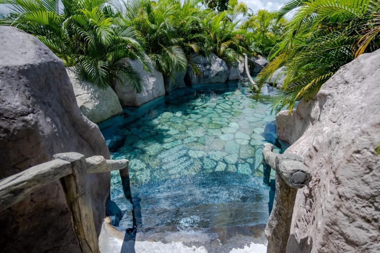 Hotel Relax Termalitas - Thermal Water La Fortuna Exteriör bild