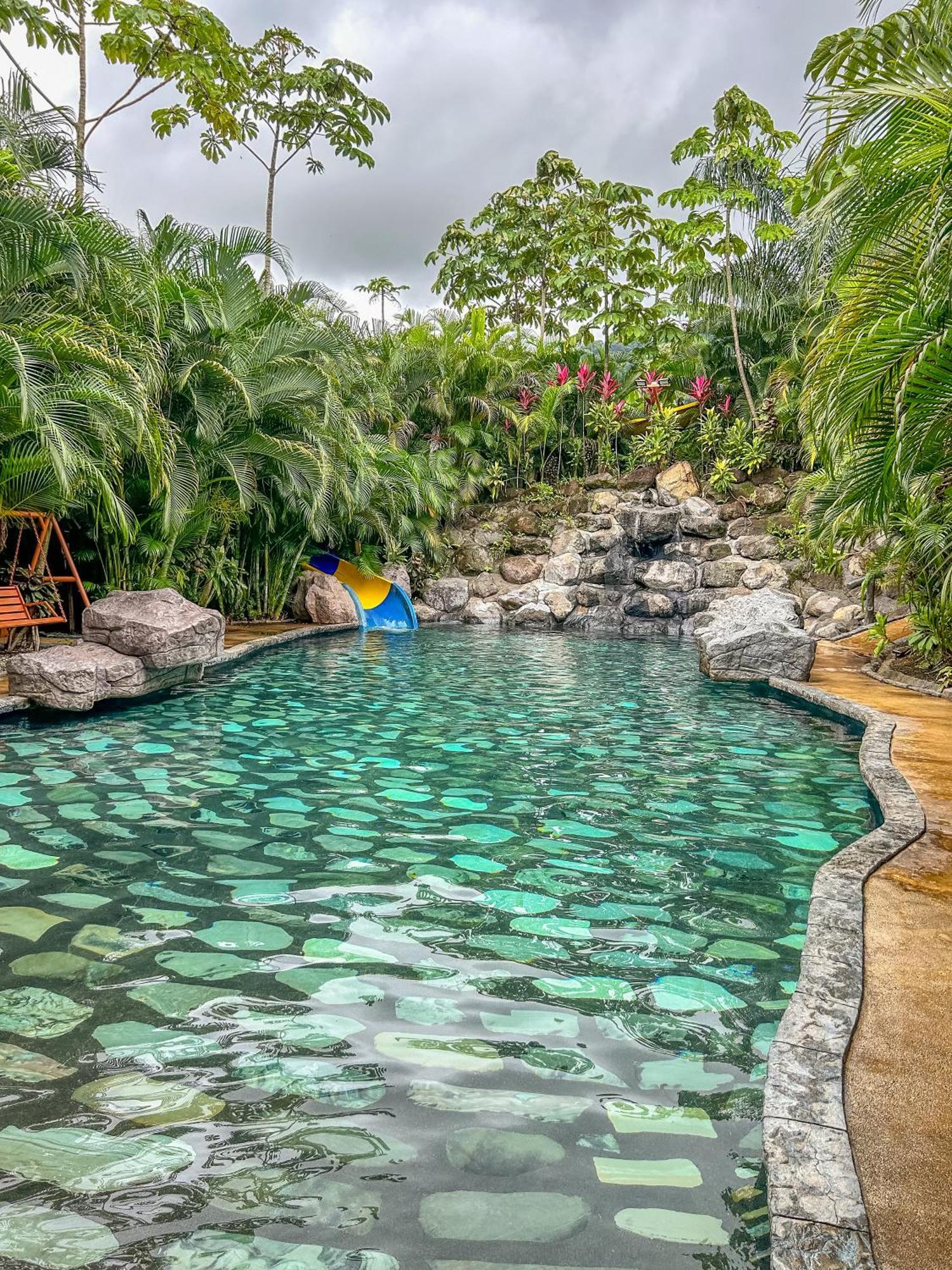 Hotel Relax Termalitas - Thermal Water La Fortuna Exteriör bild