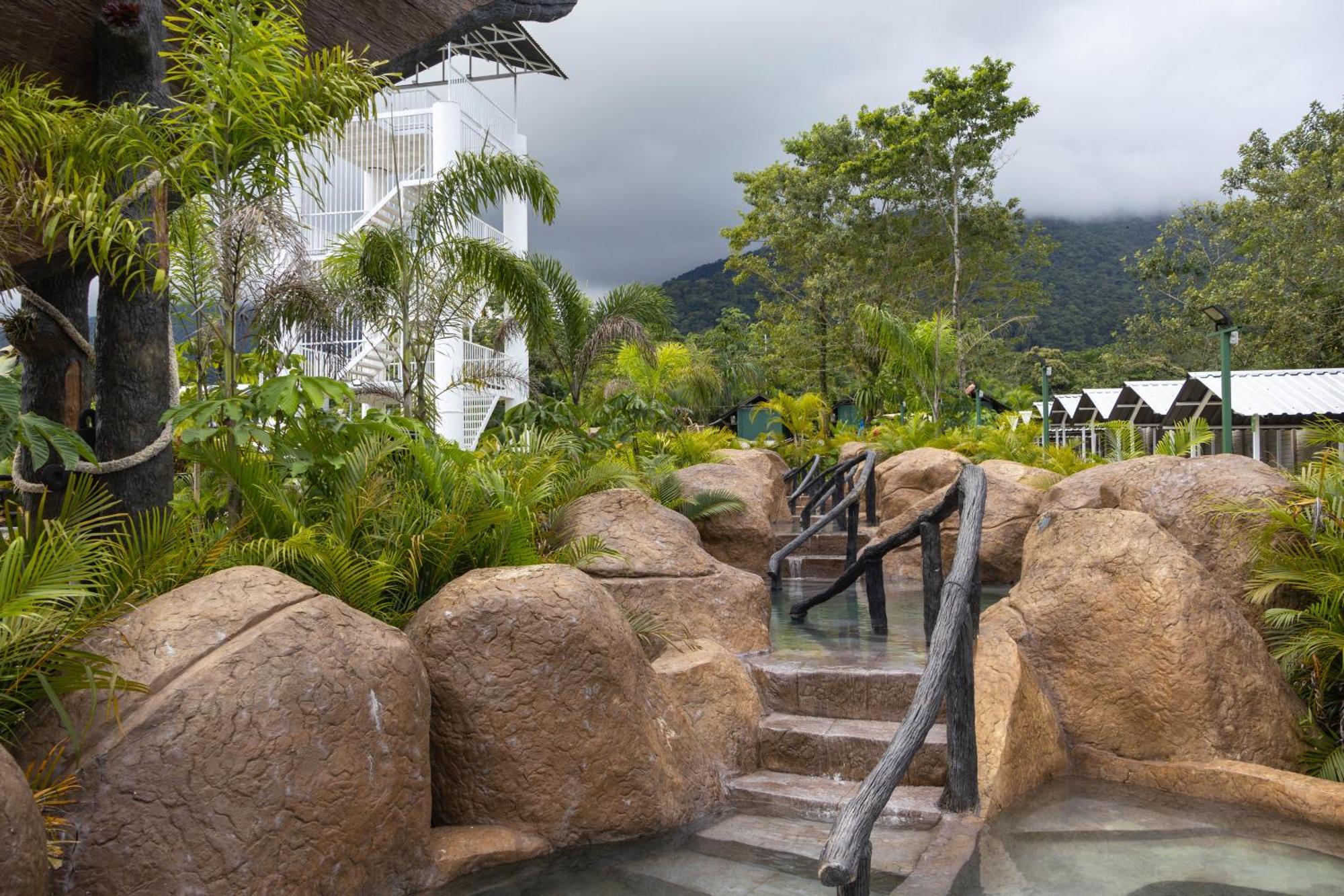 Hotel Relax Termalitas - Thermal Water La Fortuna Exteriör bild